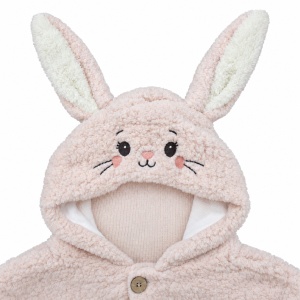 Salopeta bebe roz din material teddy cu gluga si urechi de iepuras, detaliu material si finisaje