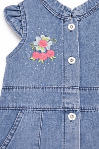 Sarafan denim bebe fetita cu bluza alba si broderie florala - Img 4