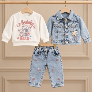 Set fetite 3 piese cu geaca si pantaloni din denim, bluza cu ursulet - Img 2