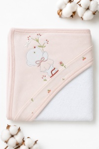 Prosop bebe cu gluga 80x90 cm, alb cu roz pal, broderie ursulet cu flori - Img 3