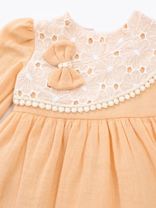 Rochie bebe fetita din muselina piersica cu dantela si bentita pentru botez aniversare - Img 5