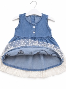 Rochita fetite denim cu broderie si volan tull cu pantofiori inclusi - Img 4