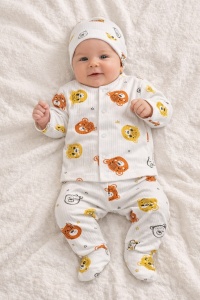 Set bebe bumbac 3 piese cu imprimeu animalute bluza pantaloni si caciulita nou nascut