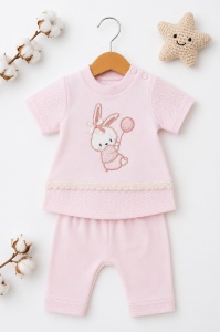 Compleu bebe roz din bumbac cu iepuras brodat si pantaloni 2 piese - Img 2