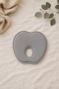 Pernuta ergonomica nou nascut anti plagiocefalie gri cu decupaj anatomic