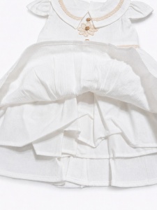 Rochita fetite alba eleganta cu broderie florala si guler decorativ - Img 4