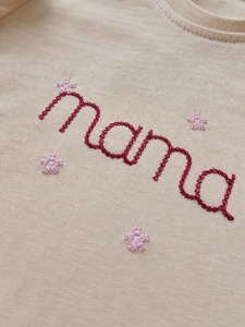 Set haine bebe fete 2 piese bumbac premium – tricou mama si pantaloni rosii - Img 4