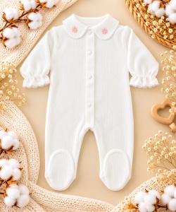 Set nou nascut 10 piese din bumbac alb cu floricele roz, body, salopeta si paturica - Img 4