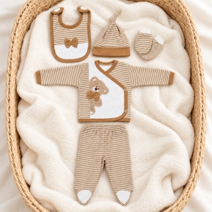 Set nou nascut 5 piese bumbac maro cu ursulet, bluza petrecuta si pantaloni cu botosei integrati - Img 2