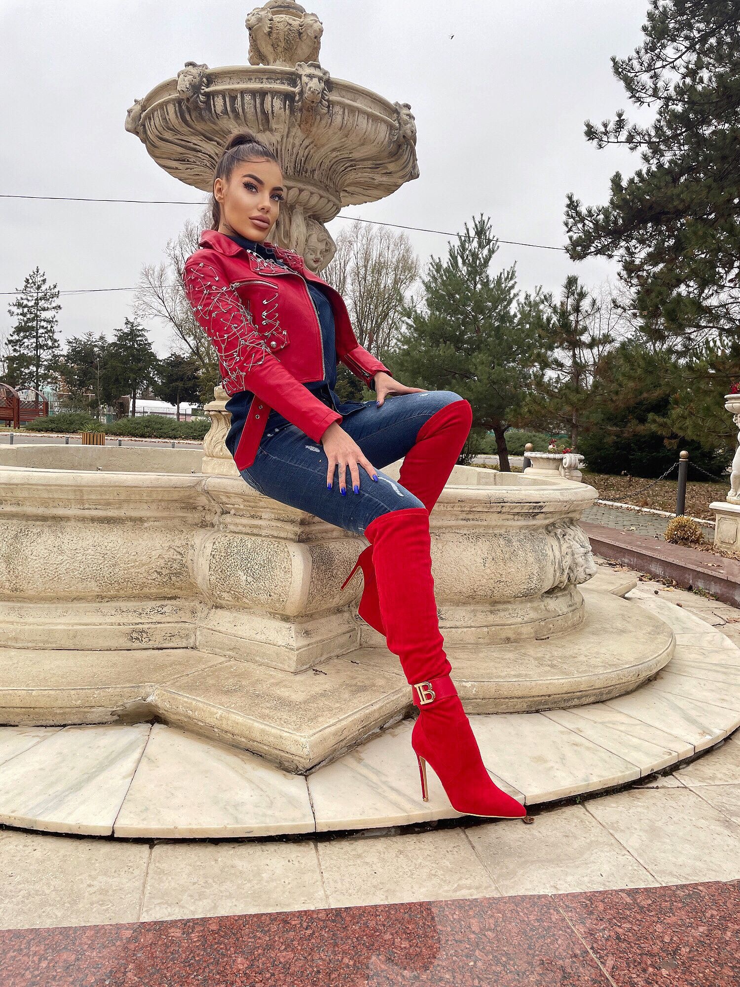 @buzoiuroxana