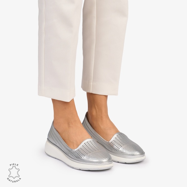 Balerini dama din Piele Naturala Perforata CRL1075 CULOARE: Argintiu - Img 2