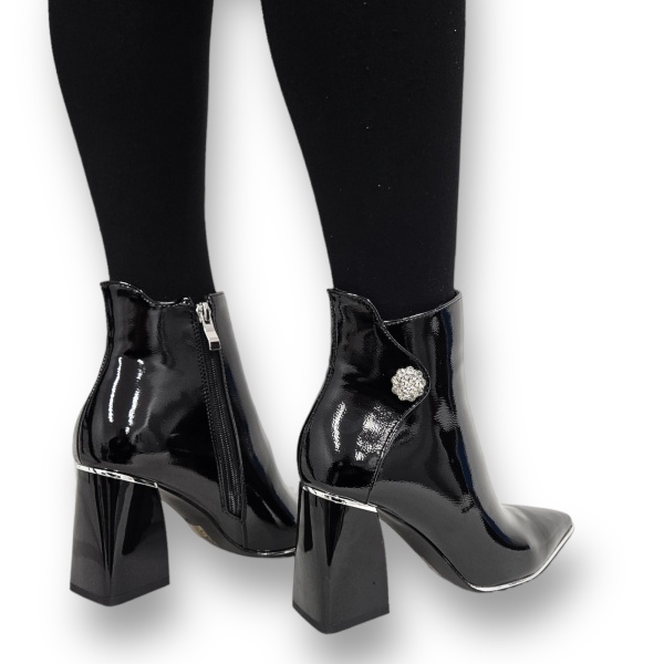Botine DAMA Elegante din PIELE Ecologica Lacuita cu FERMOAR si Stras CRL0935 CULOARE: Negru - Img 4