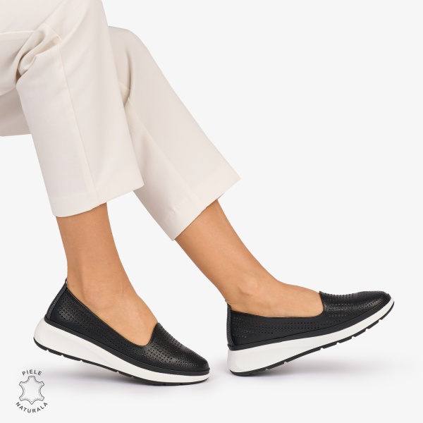 Balerini dama din Piele Naturala Perforata CRL1075 CULOARE: NEGRU - Img 3