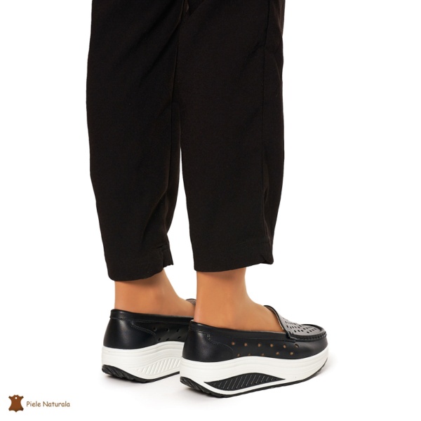 Mocasini Dama Piele Naturala perforati cu talpa groasa CRL0079 NEGRU - Img 4