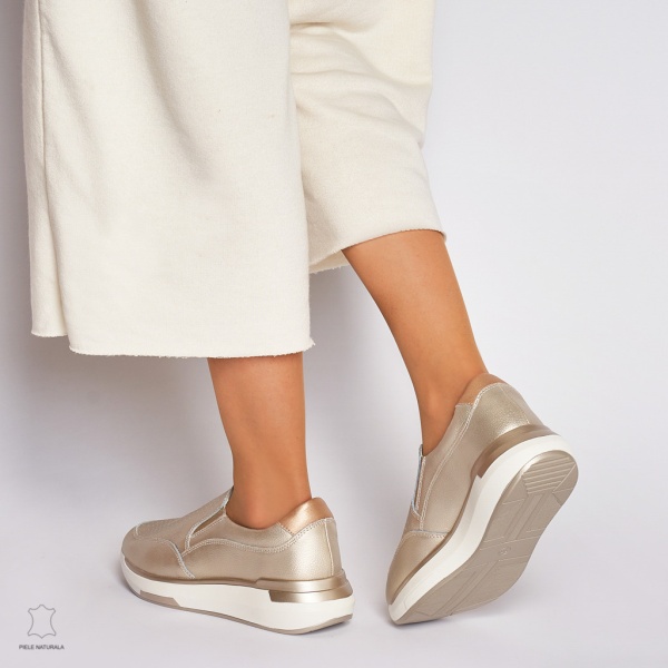 Pantofi casual de dama din piele naturala cu talpa platforma CRL0015 Auriu - Img 4