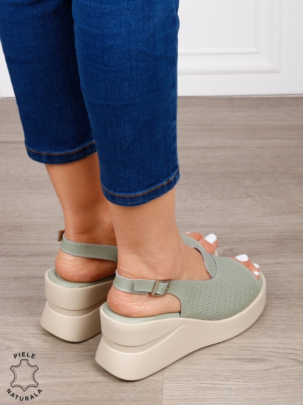 Sandale damă din piele naturală model simplu și confortabil cu platformă CRL1645 BARILA - Img 4