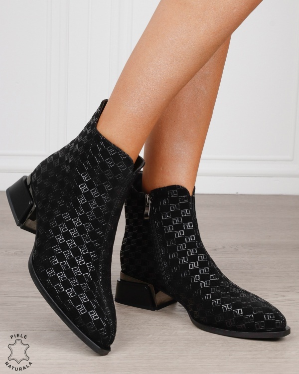 Botine damă din piele naturală întoarsă, cu model imprimat și detalii metalice CRL1884 NEGRU - Img 2