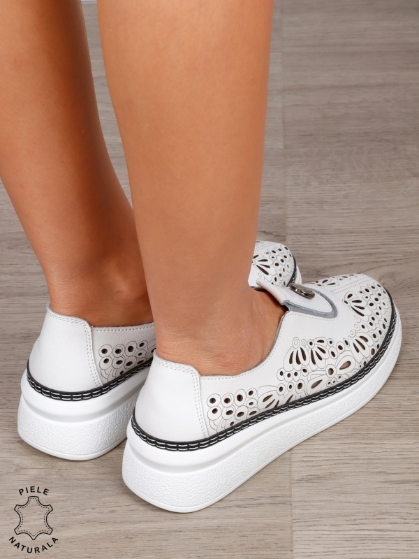 Pantofi Casual dama din Piele naturala cu model Perforat CRL1600 ALB - Img 3