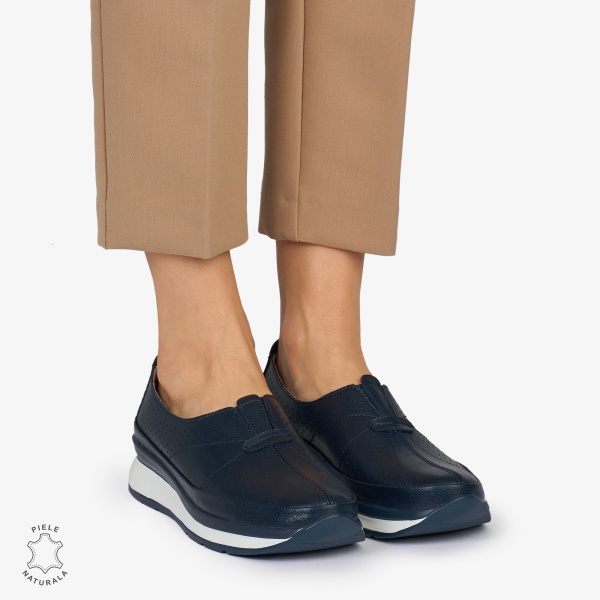 PANTOFI CASUAL Dama Piele Naturala USOR INALTA CRL1050 Culoare: BLEUMARIN - Img 2