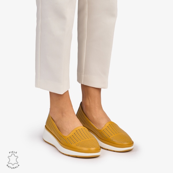Balerini dama din Piele Naturala Perforata CRL1075 CULOARE: Mustar - Img 3