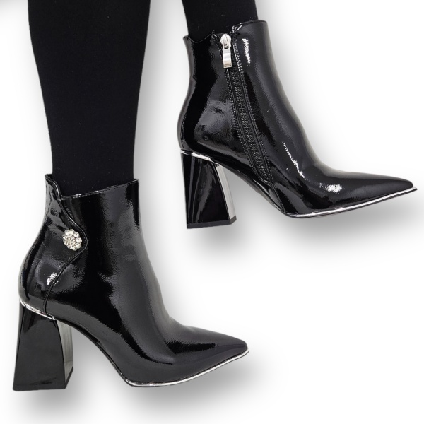 Botine DAMA Elegante din PIELE Ecologica Lacuita cu FERMOAR si Stras CRL0935 CULOARE: Negru - Img 2