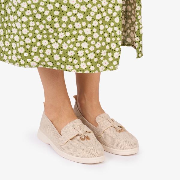MOCASINI dama TEXTIL CU DETALIU AURIU CRL1027 Culoare: BEJ - Img 2
