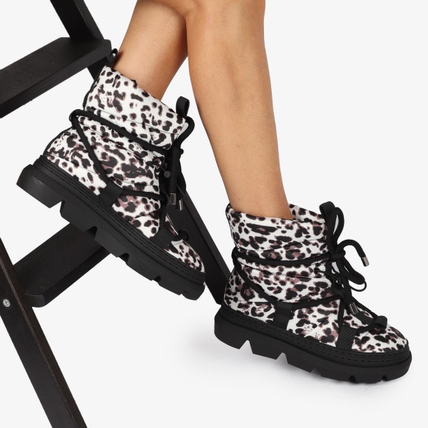 GHETE DAMA DIN FAS moderne cu imprimeu Leopard IMBLANITE CRL1257 Alb - Img 3