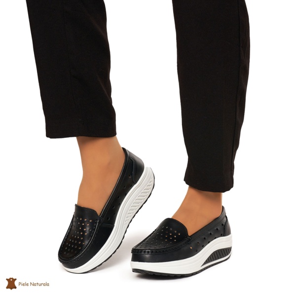 Mocasini Dama Piele Naturala perforati cu talpa groasa CRL0079 NEGRU - Img 2