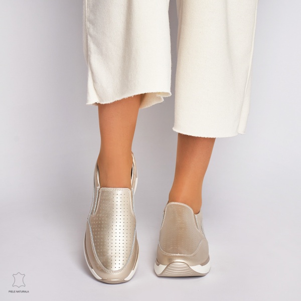 Pantofi casual de dama din piele naturala cu talpa platforma CRL0015 Auriu - Img 2