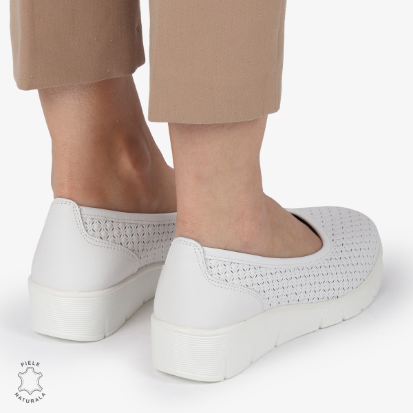 Balerini dama din Piele Naturala cu talpa groasa CRL01382 ALB - Img 4