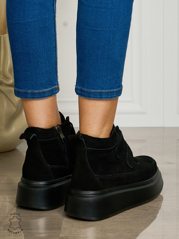 Ghete casual din piele naturală intoarsa cu talpa solida Velcro si fermoar CRL1512 NEGRUSUEDE - Img 3