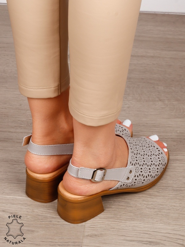 Sandale damă din piele naturală model elegant cu toc și design perforat CRL1660 GRI - Img 3