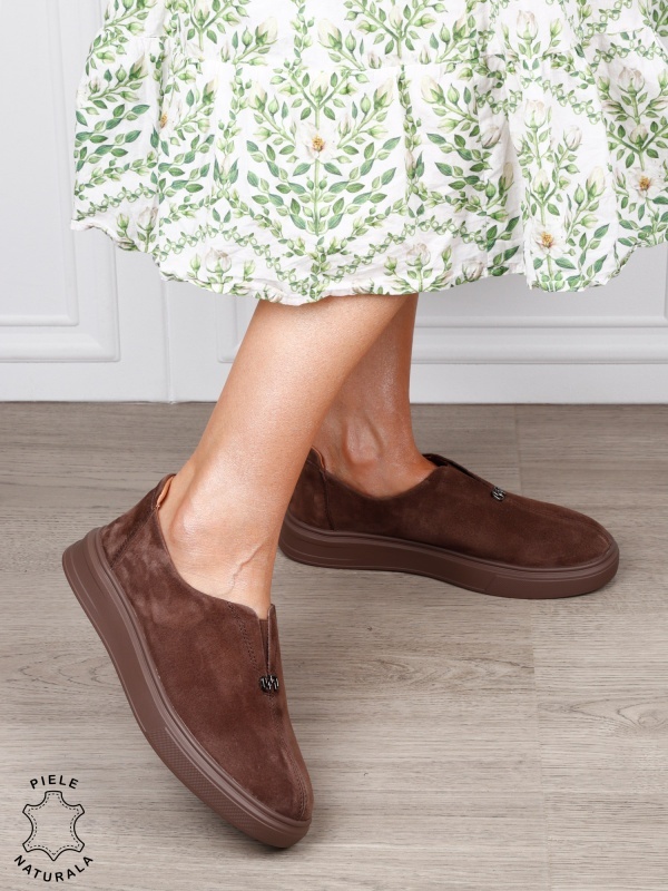 Pantofi casual dama slip-on din piele naturală intoarsa cu aspect modern CRL1817 CAFENIU - Img 2