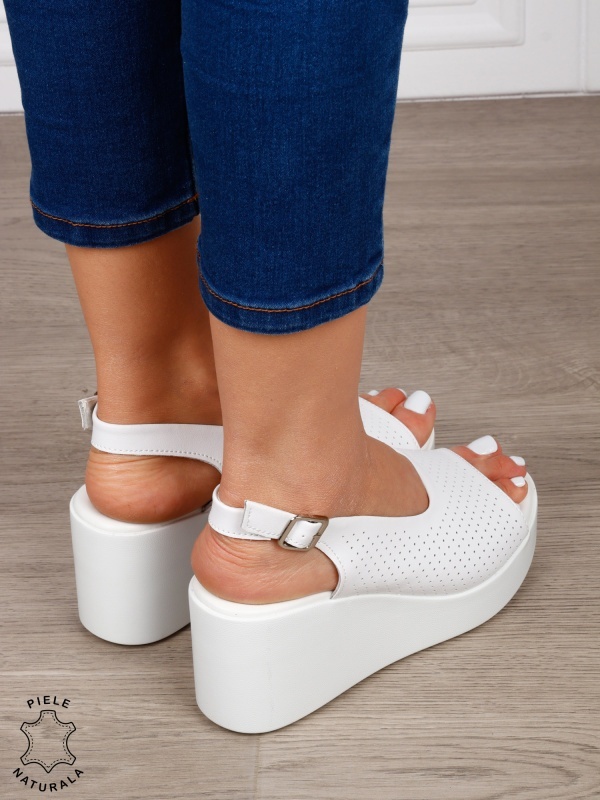 Sandale damă din piele naturală talpa tip platorma cu cataramă CRL1644 ALB - Img 3