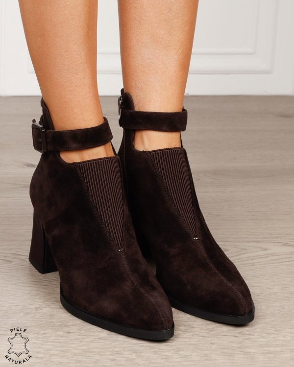 Botine damă din piele naturală întoarsă, cu elastic frontal și baretă cu cataramă CRL1885 CAFENIU - Img 2