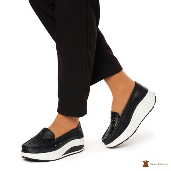 Mocasini Dama Piele Naturala perforati cu talpa groasa CRL0079 NEGRU - Img 3