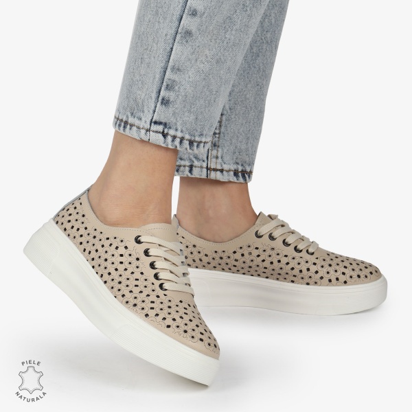 Pantofi Casual dama din Piele naturala PERFORATI USORI CU SIRET CRL1341 BEJ - Img 4