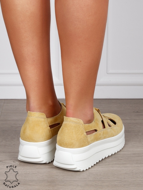 Sandale dama din Piele Naturala Intoarsa cu talpa inalta CRL1558 GALBEN - Img 2