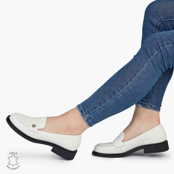 MOCASINI dama din Piele Naturala cu model CRL0994 ALB - Img 2