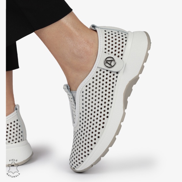 PANTOFI CASUAL dama din Piele naturala Perforata TIP SLIP-ON CRL1415 ALB - Img 3