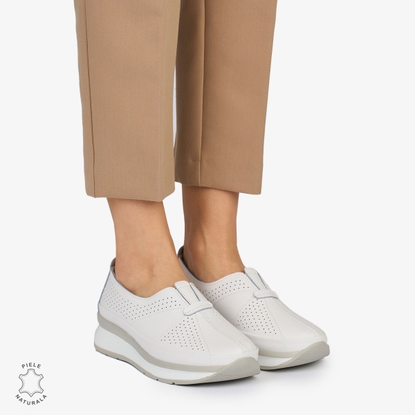 PANTOFI CASUAL Dama Piele Naturala USOR INALTA CRL1050 Culoare: ALB - Img 2