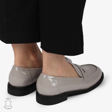 Mocasini dama din Piele Naturala LACUITA CU CATARAMA CRL1366 GRI - Img 4