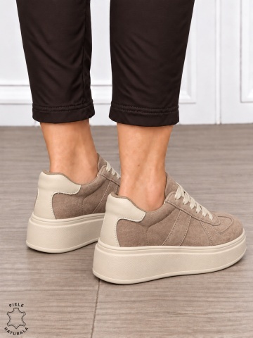 Pantofi casual damă din piele naturală întoarsă cu model lateral CRL1918 KHAKI - Img 3