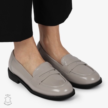 Mocasini dama din Piele Naturala LACUITA CU CATARAMA CRL1366 GRI - Img 2