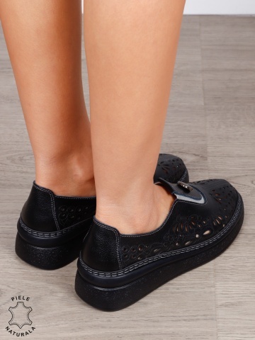 Pantofi Casual dama din Piele naturala cu model Perforat CRL1600 Negru - Img 3