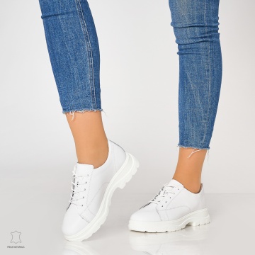 Pantofi casual de dama din piele naturala cu talpa aderenta CRL0010 Alb - Img 2