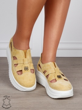 Sandale dama din Piele Naturala Intoarsa cu talpa inalta CRL1558 GALBEN - Img 3