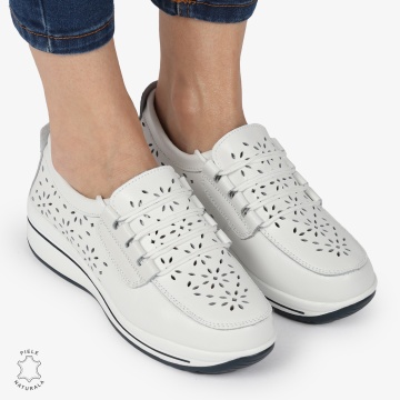 Mocasini dama din Piele Naturala Perforati CRL1364 ALB