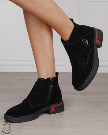 Ghete damă casual din piele întoarsă cu baretă și cataramă laterală CRL1888 NEGRU - Img 4