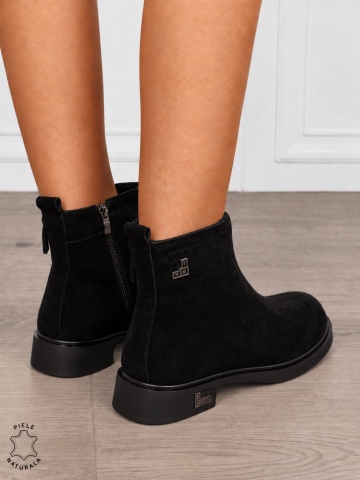 Ghete damă din piele naturală Intoarsa cu design clasic și talpă confortabilă CRL1856 NEGRU - Img 3